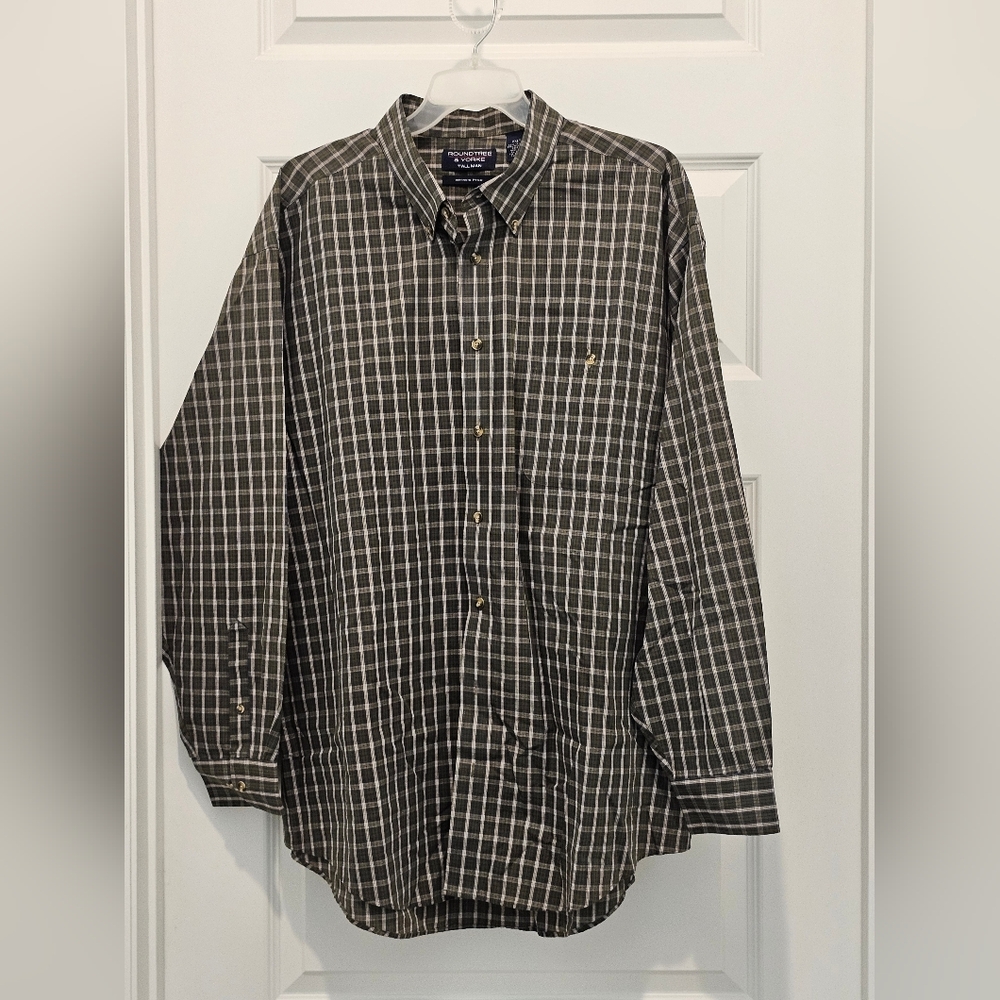 Roundtree & Yorke Tall Man LS Button Down Shirt, EUC, Size 2XL Tall